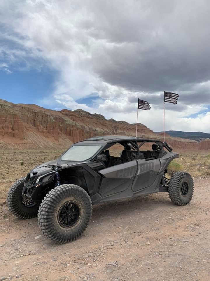 Disadvantages Of Glass Can-Am Maverick X3 Windshields